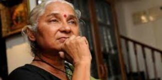Medha Patkar knocks on the door of the Supreme Court seeking the release of prisoners aged above seventy years